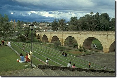 dia03695.jpg